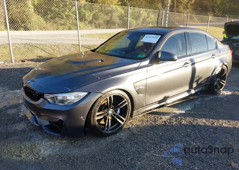 2015 BMW M3 z USA, uszkodzony, nr VIN WBS3C9C52FP803062
